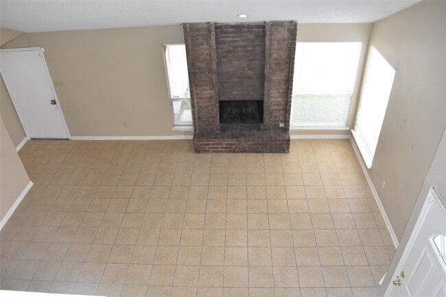 Photo - 8903 Kalewood Dr