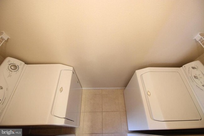 Photo - 1550 Spring Gate Dr. Unit 8308