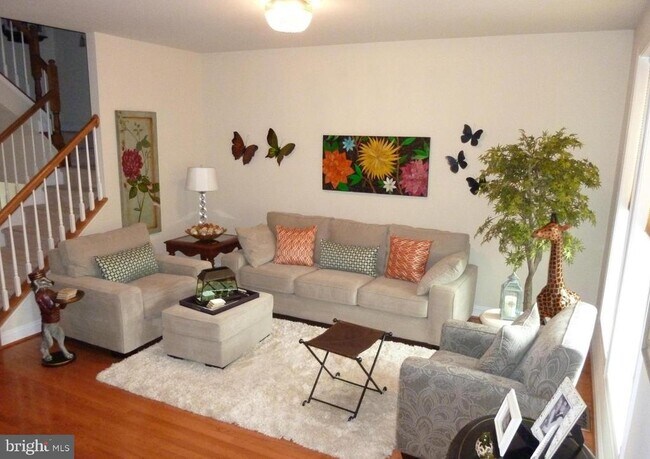 Photo - 333 Caldwell Terrace SE Casa Adosada