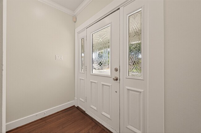 Photo - 701 Highland St