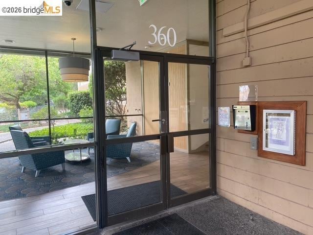 Photo - 360 N Civic Dr Unit 411