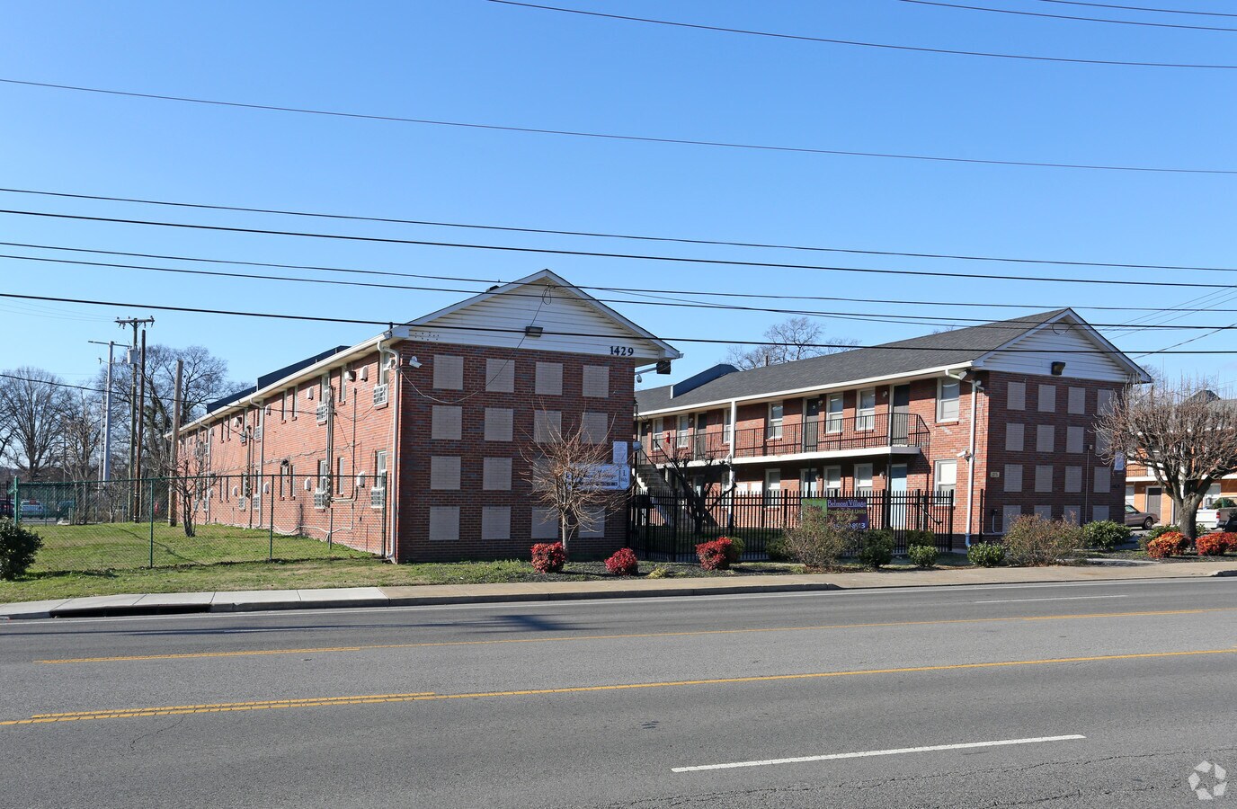 Belmont Village Apartments - Belmont Village Apartments