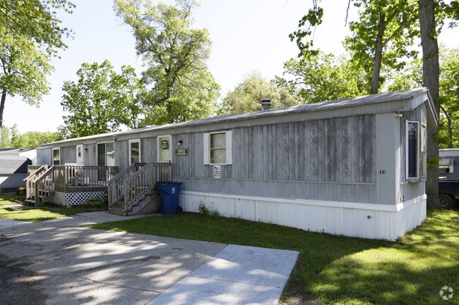 Photo - Hidden Oaks Mobile Home Park