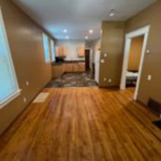 Photo - 425 N 27th Ave W Unit 1 Lower