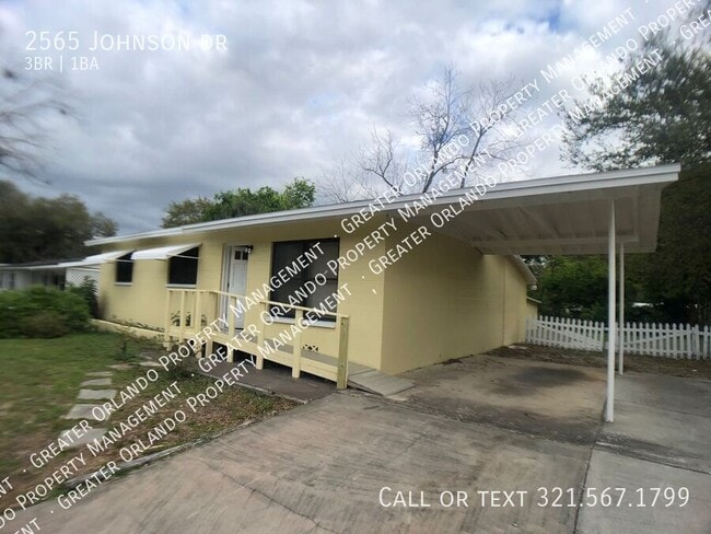 Building Photo - 2565 Johnson Dr