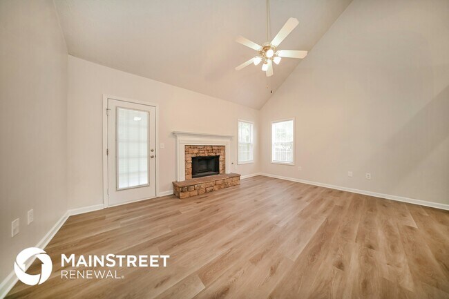 Photo - 60 Freeman Way