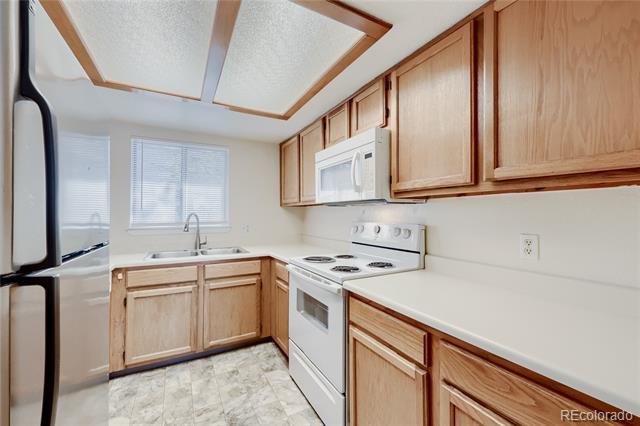 Photo - 1302 S Cathay Ct Unit 202