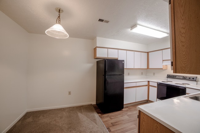 The Hawthorne: Apartamento con 3 hab y 2 ba - Bradford Run Apartments