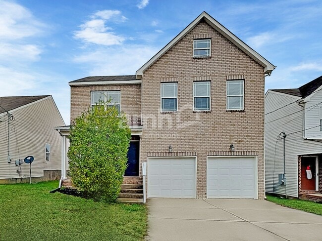 Building Photo - 313 School House Ct