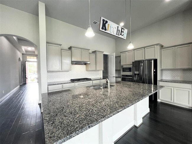 Photo - 2700 Hudson Ln