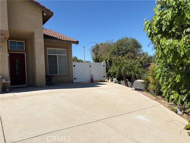 3390 Cambria Ct