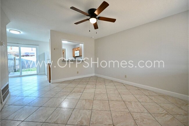 Photo - 710 Legion Dr