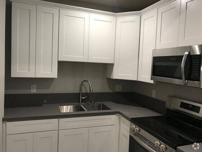 Building Photo - 433-433 K St Unit 431 K Street Rental