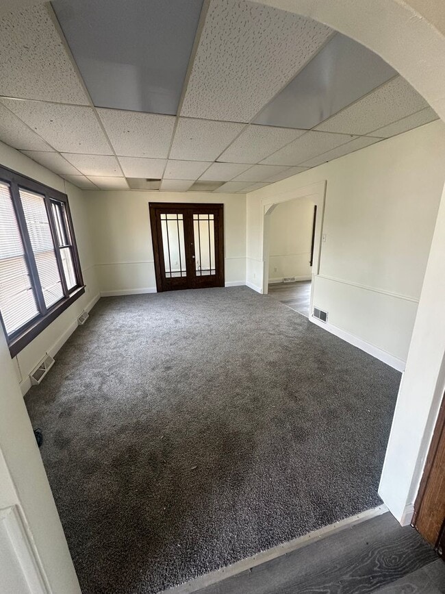 Building Photo - 1709 S 5th St Unit 2