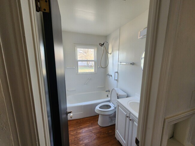 Photo - 1017 S Holly Dr