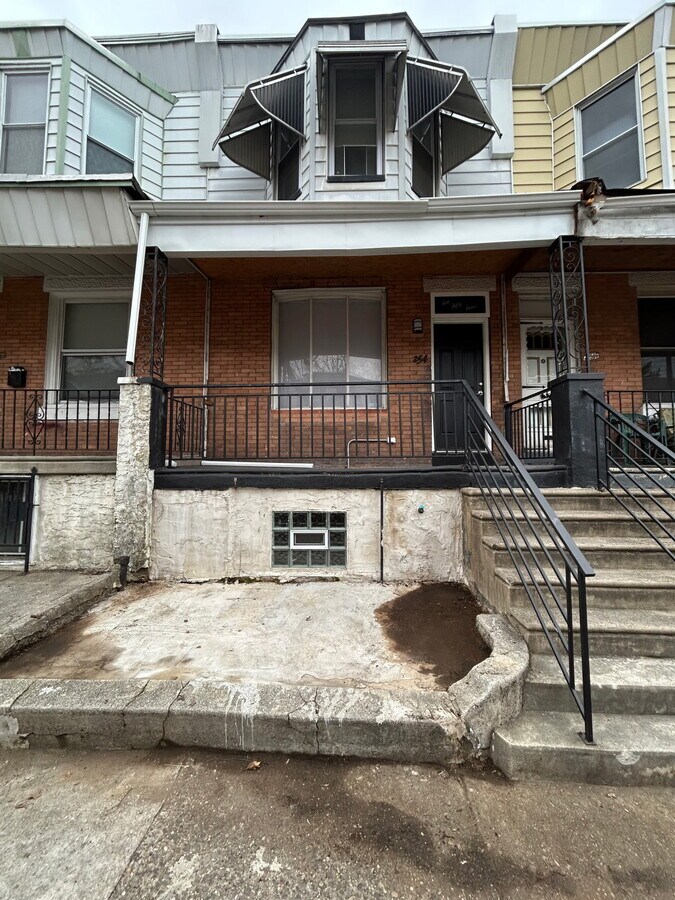 Photo - 254 N Wilton St