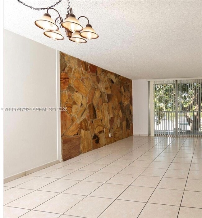 Photo - 8421 NW 8th St Unidad 203