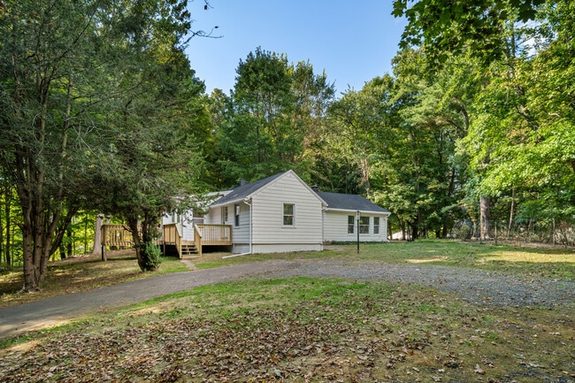 Photo - 316 Jinny Hill Rd