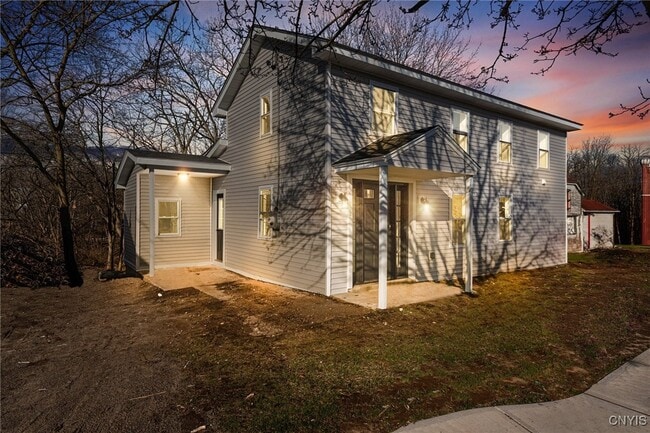 Building Photo - 53 Owasco St