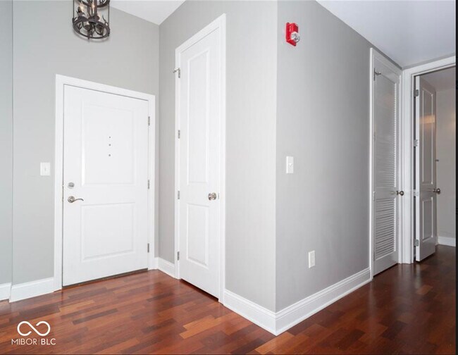 Photo - 355 E Ohio St Condo Unit 319