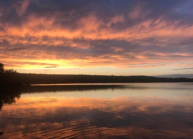 Puesta de sol desde el muelle - 1157 S Belfast Ave Unidad Waterfront Togus Pond