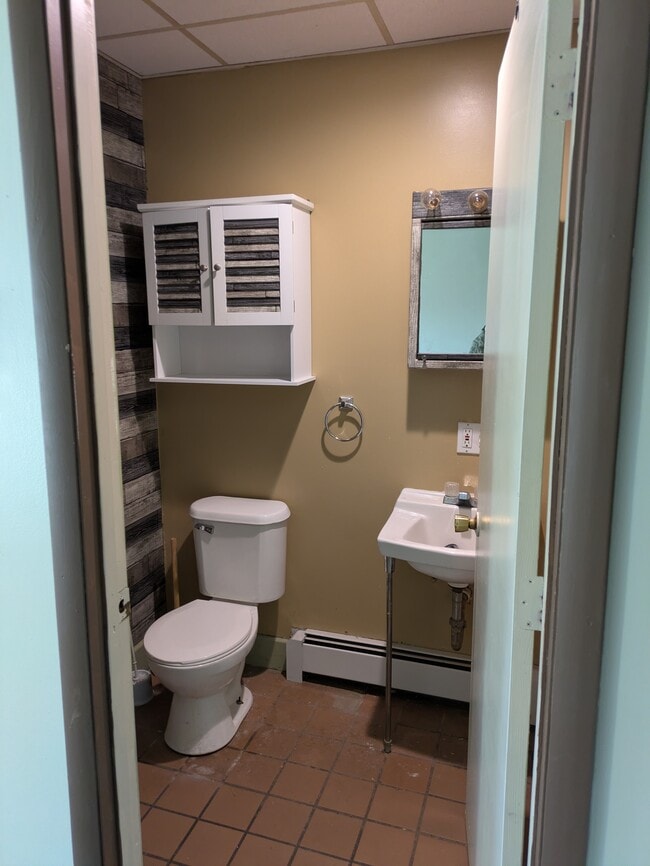 Photo - 597 E Enfield Center Rd Unit #C