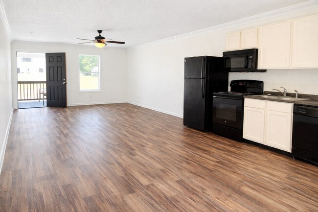 Photo - 53 Laney Ln Unit B