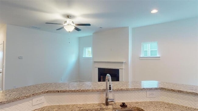 Photo - 6328 Scudders Dr
