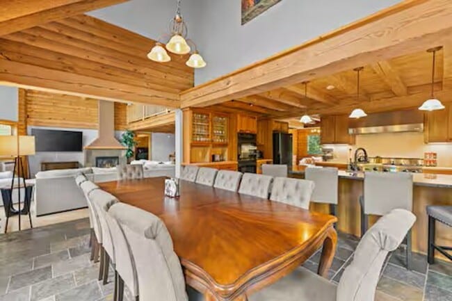 448 Dynamite Hill Rd