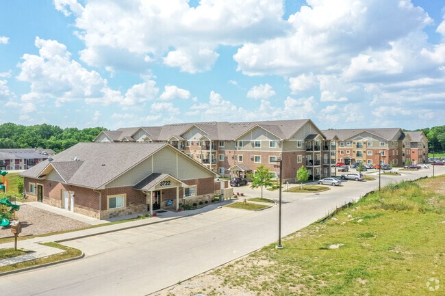 Hilltop Apartments