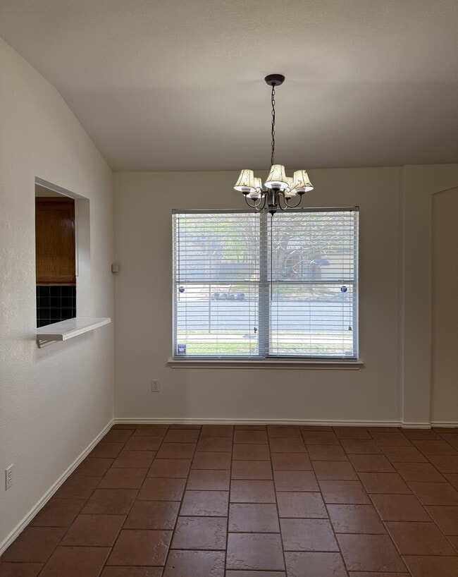 Photo - 700 House Creek Dr