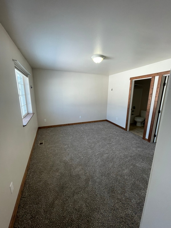 Photo - 1429 11th St W