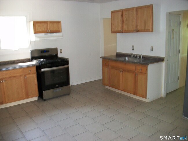 Photo - 27 Lilac St Unit 2