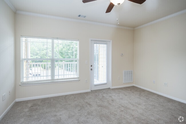 2BR, 2BA - 1133SF - River Falls