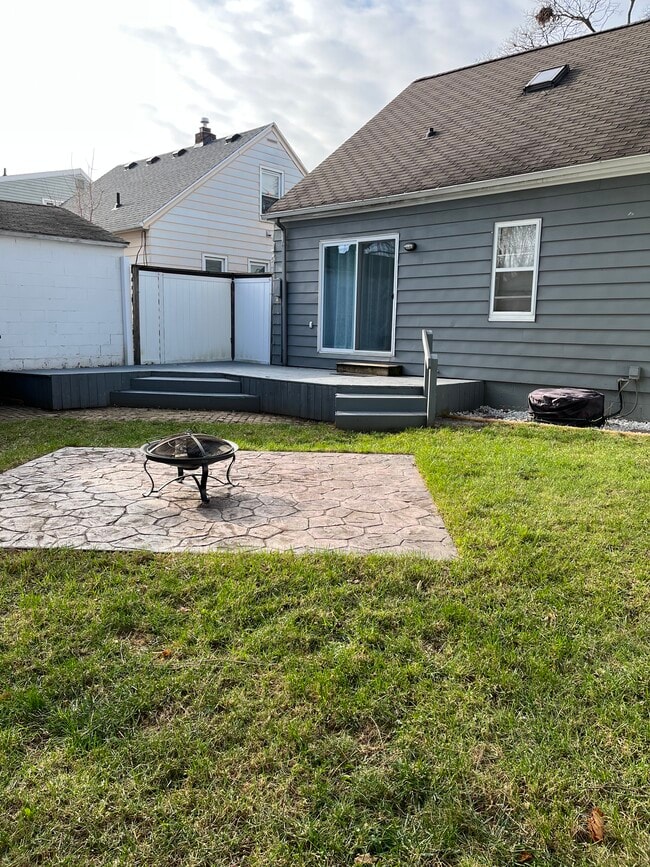 Photo - 1118 Cawood St