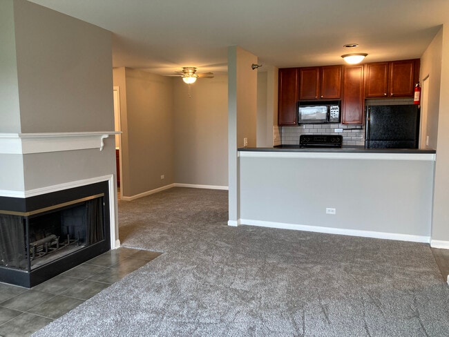 Photo - 208 Glengarry Dr Unit 304