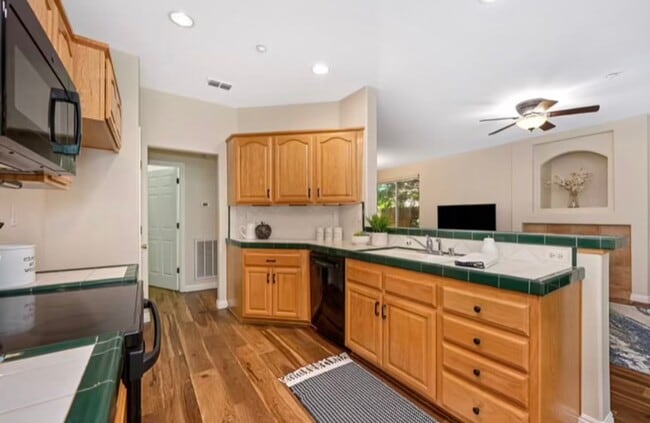 Photo - Nice Two Bedroom Two Bathroom Home in Rocklin - Whitney Oaks Ages 55+ Gated Community