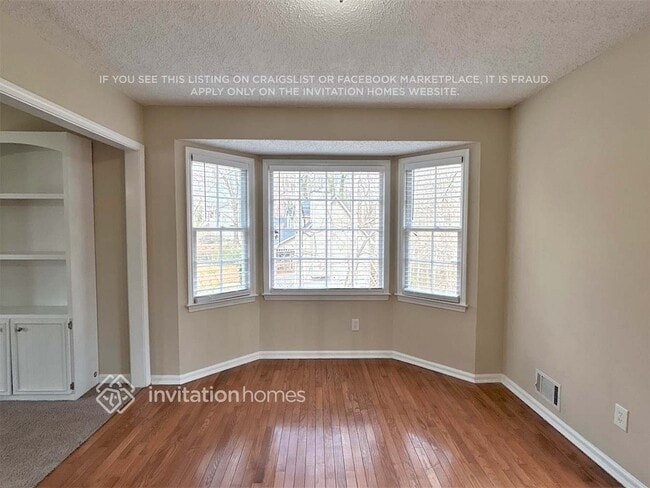 Photo - 115 Elizabeth Pl