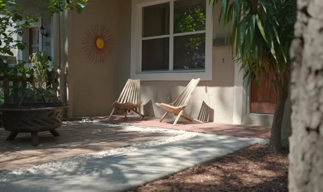 Photo - 330 Lang Ct N