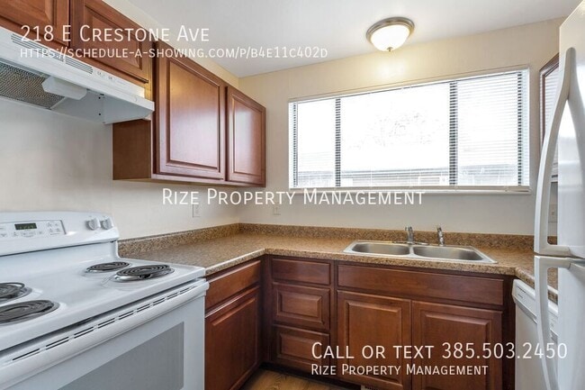Photo - 218 E Crestone Ave