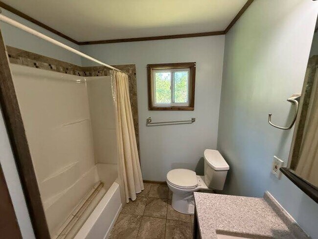 Photo - MIL-2117 Unit MIL-2117 -  #2