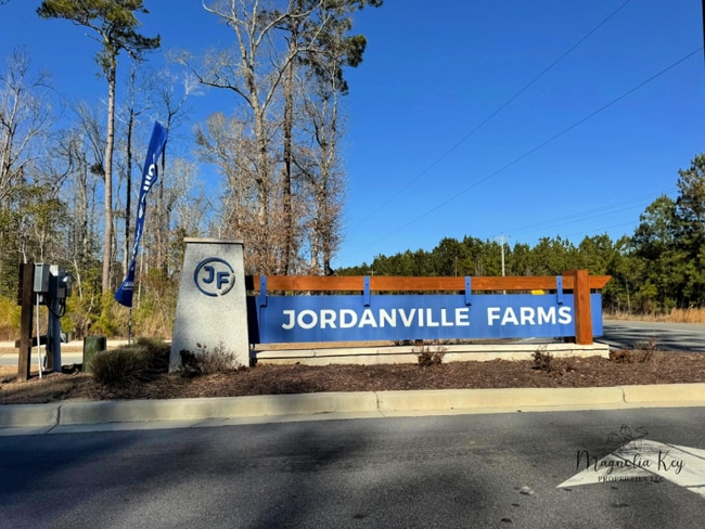 Photo - 514 Strawberry Fld Wy