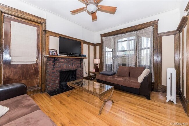 Photo - 36 Echo Ave Unit 5C.