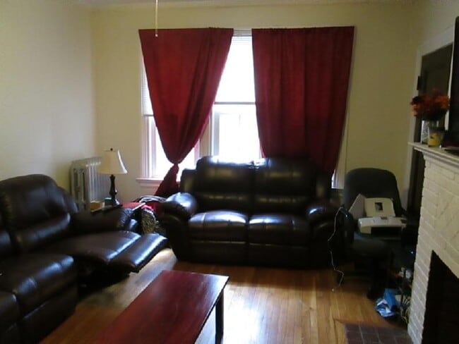 Photo - Beautiful 1 Bed 1 Bath Available NOW