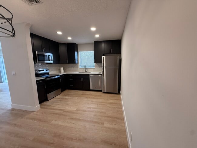 Photo - 531 N J St Unit 5