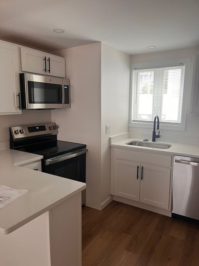 Photo - 10 Rantoul St Unit Apt. 2