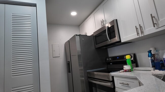 Photo - 614 Sea Pine Way Unit A1