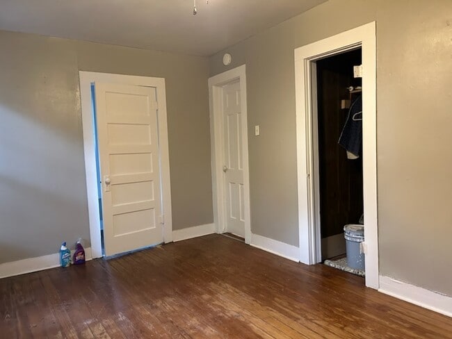 Photo - 209 Thompson St Unit 209A
