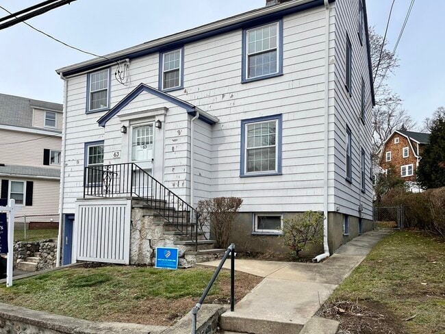 Building Photo - 63 Bow St Unit 1