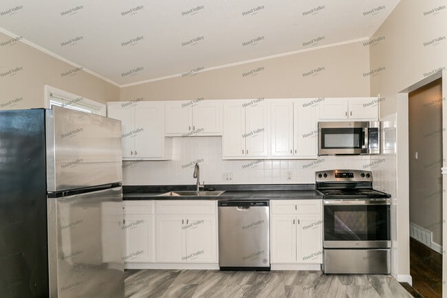 Photo - 315 St Edward Ln